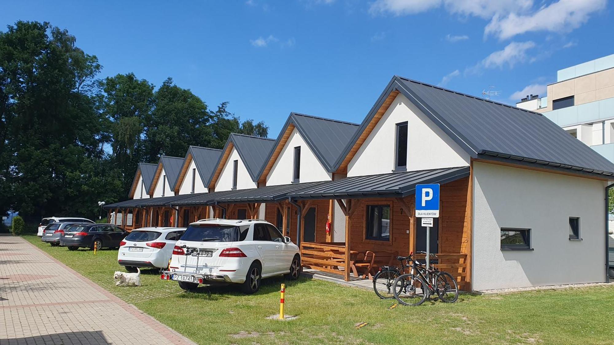 Camping Klif-Nowe Klimatyzowane Domki, 400M Od Centrum Rewala, 30M Od Morza Trzesacz Luaran gambar